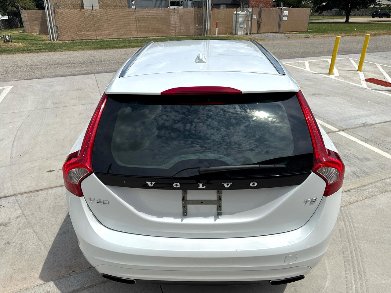 Used 2016 Volvo V60 T5 Premier image 11