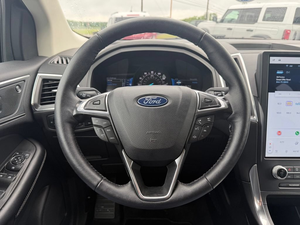 Used 2024 Ford Edge Titanium AWD/4WD image 24