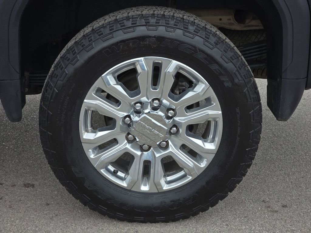Used 2023 GMC Sierra 2500 Denali image 30
