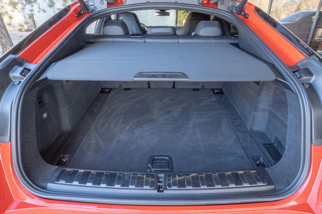 Used 2024 BMW X6 M Competition w/ Executive Package image 20