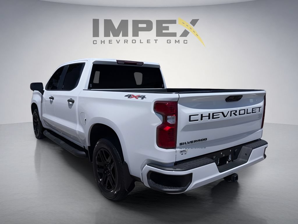 Used 2024 Chevrolet Silverado 1500 Custom AWD/4WD image 3