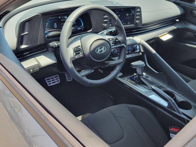 New 2026 Hyundai Elantra Sport FWD image 5