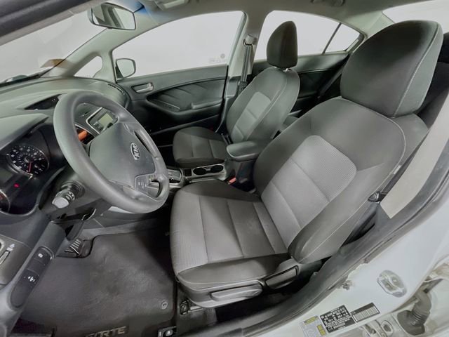 Used 2017 Kia Forte LX FWD image 19