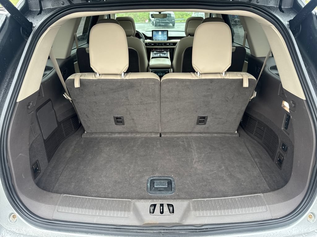 Used 2020 Lincoln Aviator Reserve w/ Equipment Group 201A AWD/4WD image 27