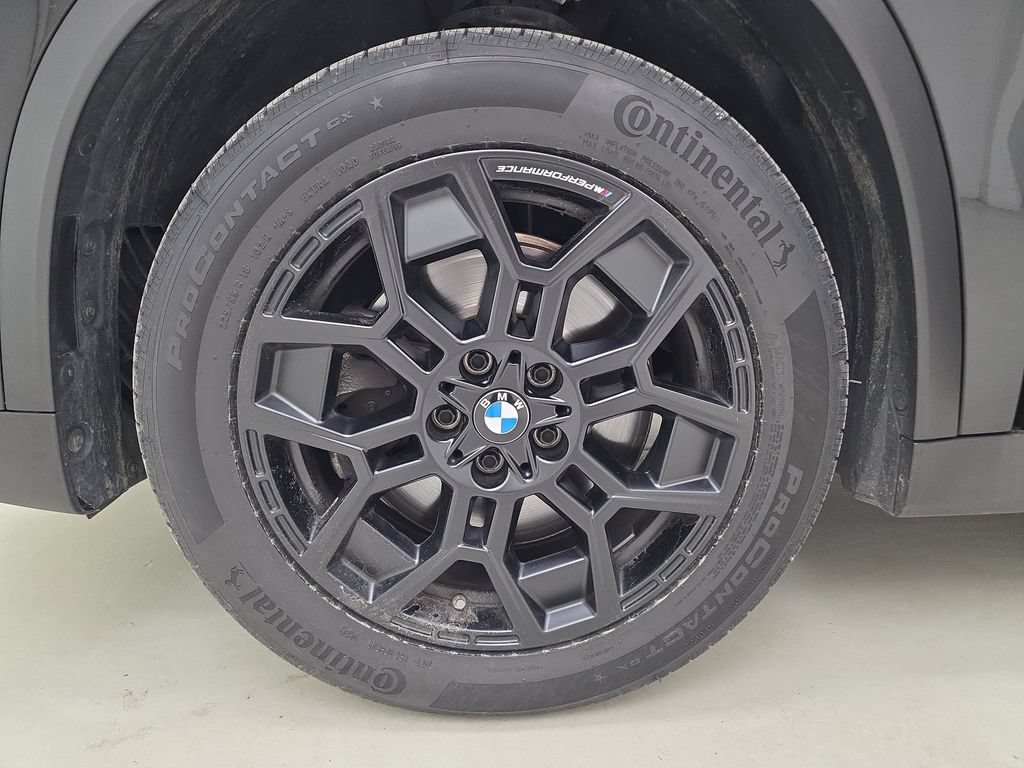 Used 2023 BMW X1 xDrive28i AWD/4WD image 11