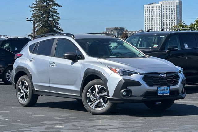 Used 2026 Subaru Crosstrek 2.5i Premium AWD/4WD image 2