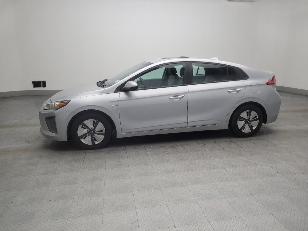 Used 2020 Hyundai Ioniq Blue FWD image 2