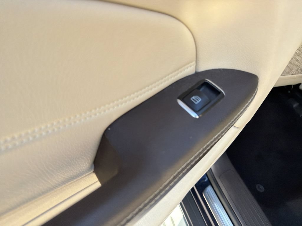 Used 2018 Mercedes-Benz GLS 450 4MATIC w/ Premium Package image 21