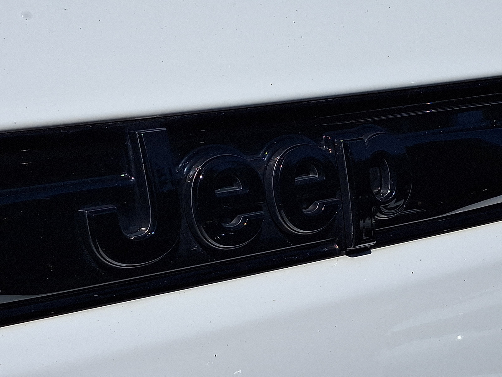 Used 2023 Jeep Grand Cherokee Altitude AWD/4WD image 29