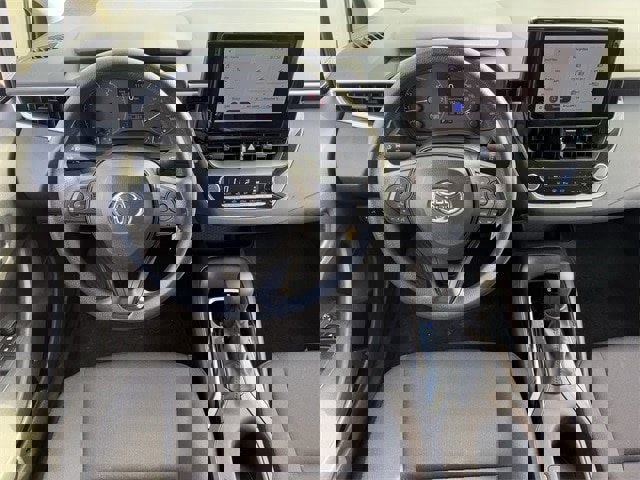 Used 2024 Toyota Corolla LE image 12