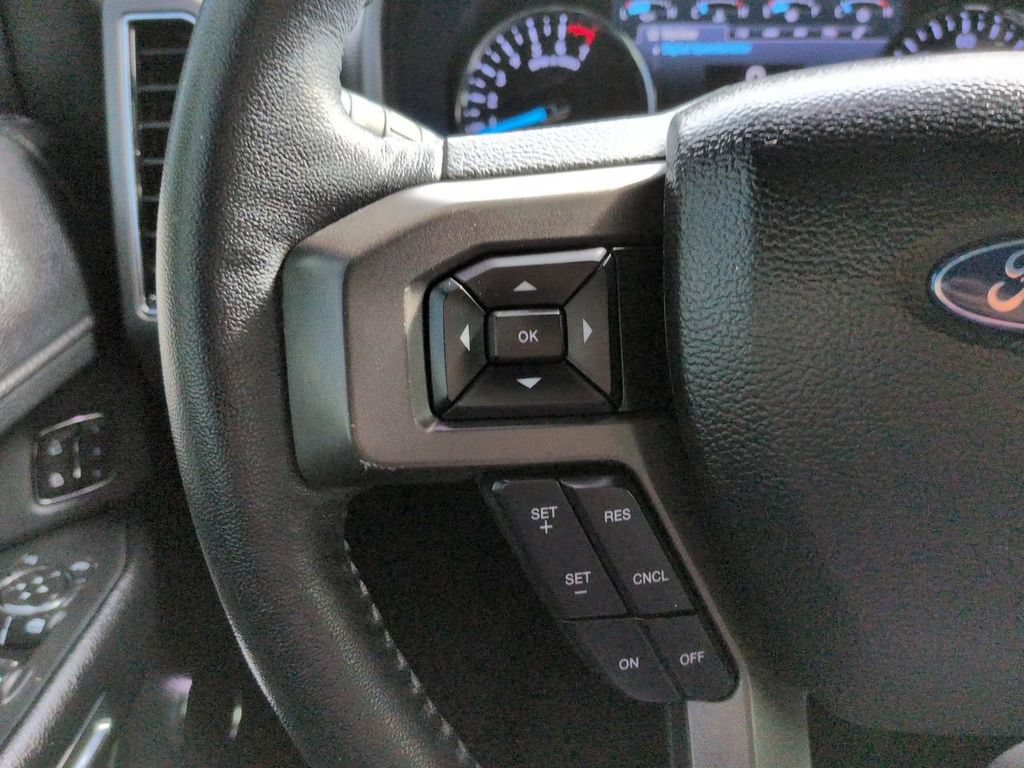 Used 2020 Ford Expedition XLT w/ Equipment Group 202A RWD image 24
