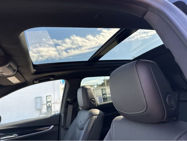 New 2025 Cadillac XT5 Premium Luxury w/ Technology Package image 6