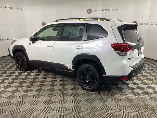 Used 2022 Subaru Forester Wilderness image 6