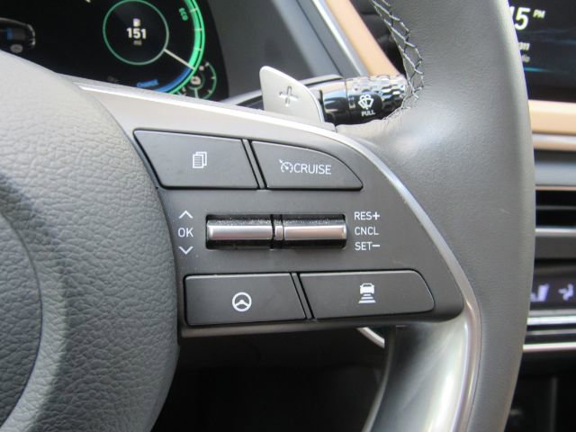 Used 2023 Hyundai Sonata Limited image 42