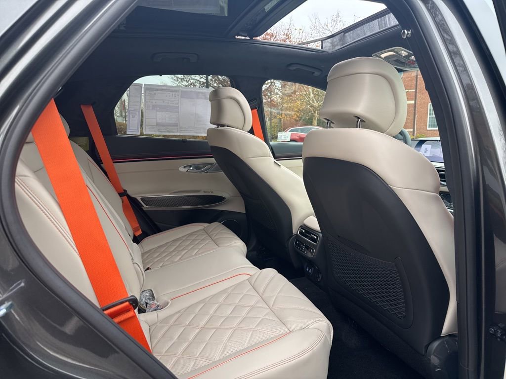 New 2026 Genesis GV70 3.5T Sport Prestige AWD/4WD image 35