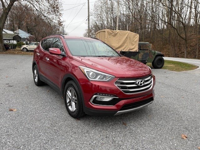 Used 2018 Hyundai Santa Fe Sport w/ 2.4L Value Package 02