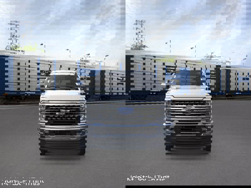 New 2026 Ford F250 4x4 Crew Cab Super Duty image 6