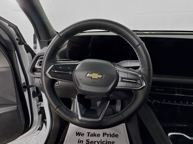 Used 2024 Chevrolet Traverse LT w/ LPO, Floor Liner Package image 11