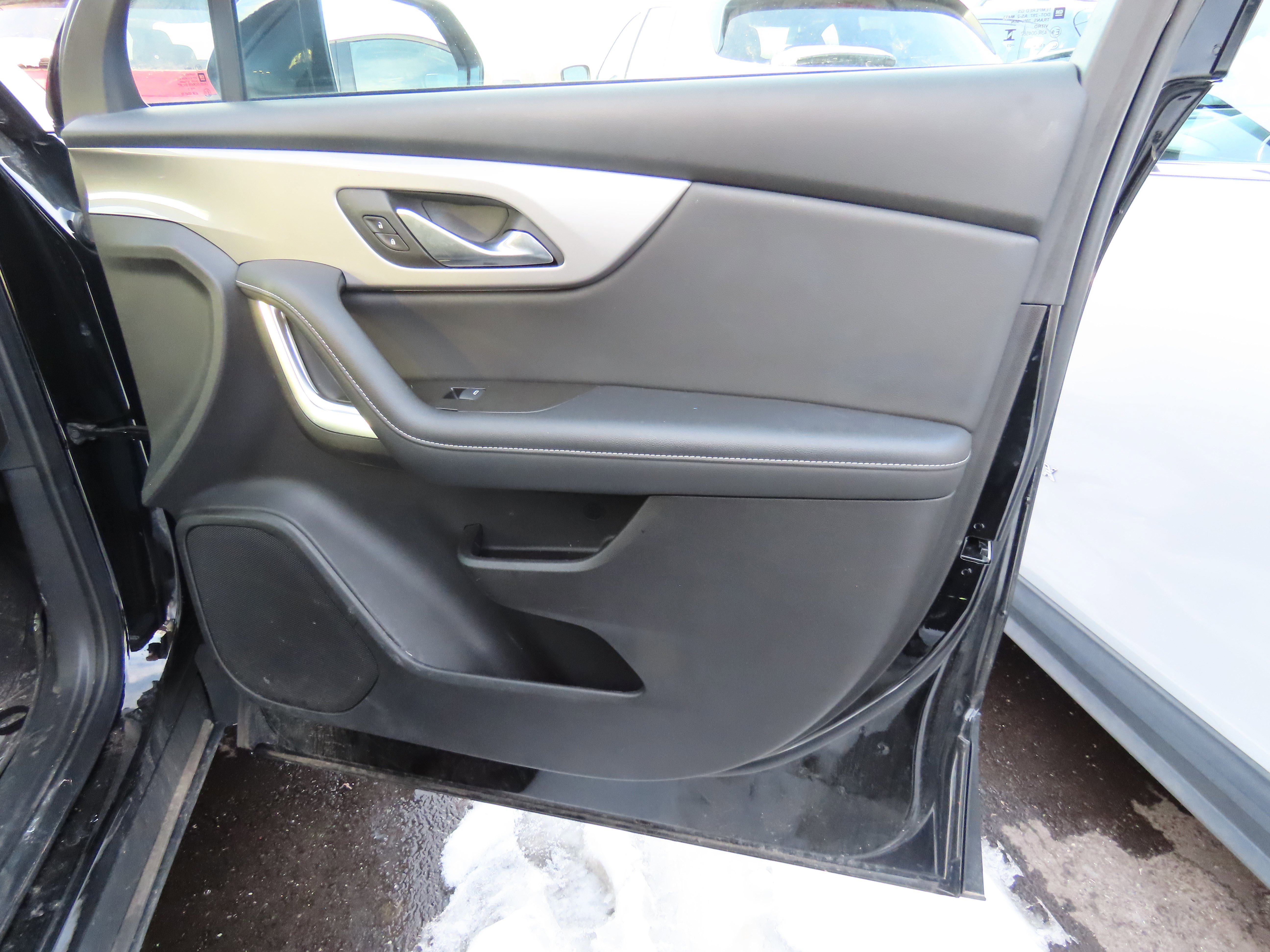 Used 2023 Chevrolet Blazer LT w/ Convenience Package image 8