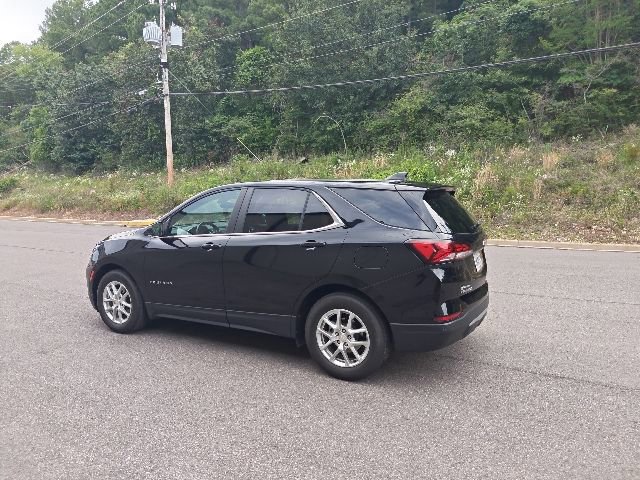 Used 2023 Chevrolet Equinox LT FWD image 4