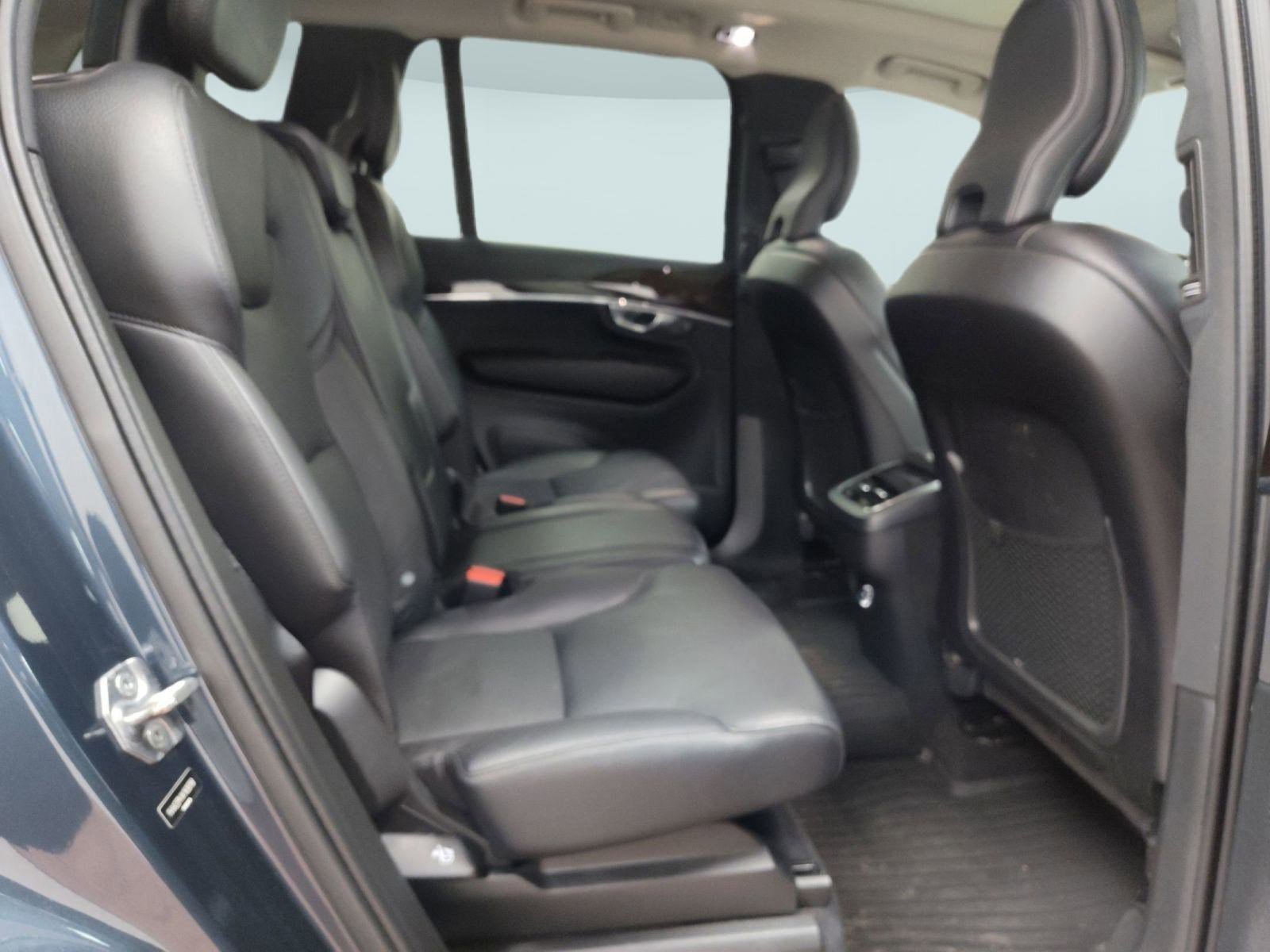 Used 2019 Volvo XC90 T6 Momentum w/ Protection Package Premier image 20