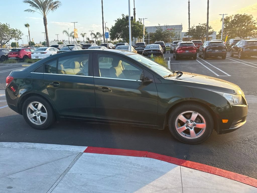 Used 2014 Chevrolet Cruze LT w/ Technology Package FWD image 23