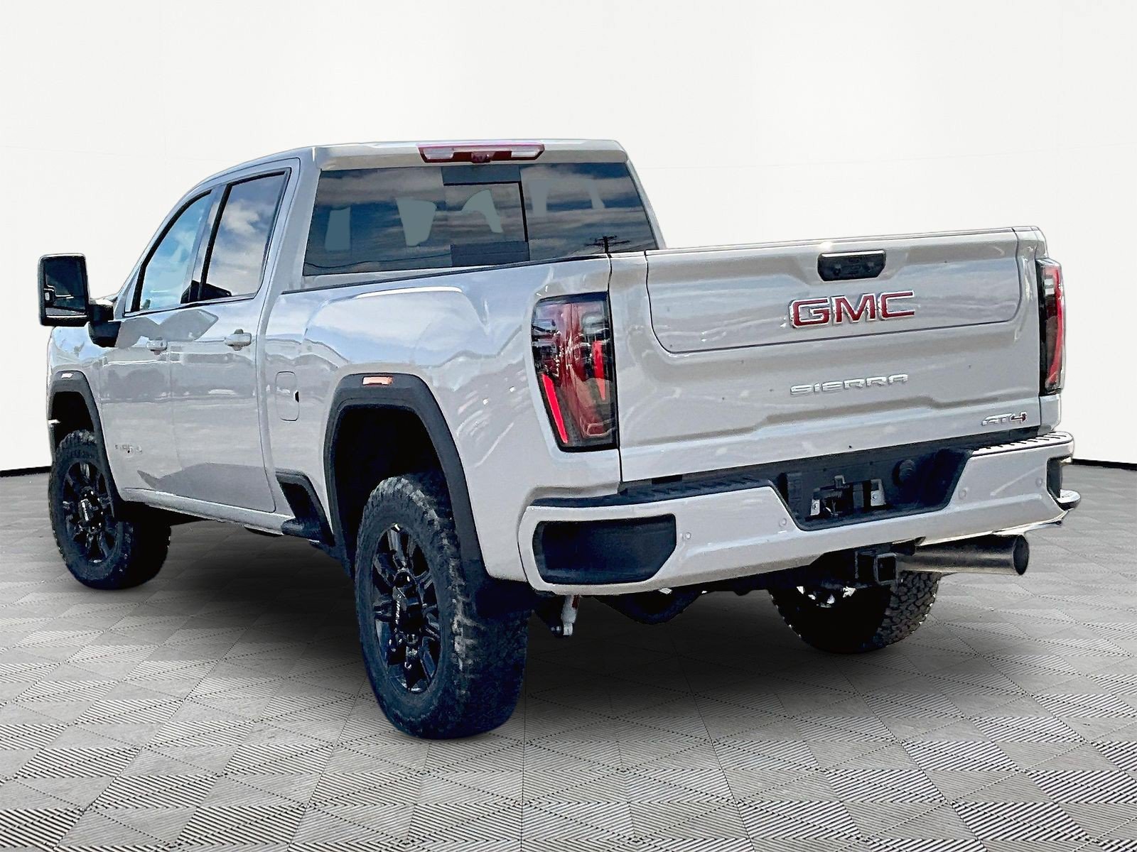 New 2026 GMC Sierra 2500 AT4 w/ AT4 Premium Plus Package AWD/4WD image 3