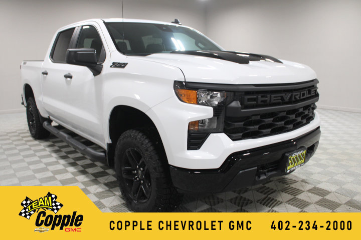 New 2026 Chevrolet Silverado 1500 Custom Trail Boss w/ Dark Appearance Package