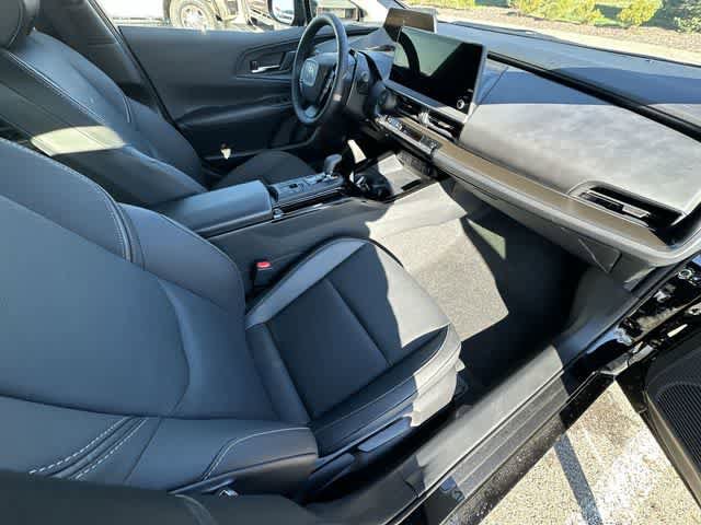 New 2026 Toyota Prius Plug-In Hybrid FWD image 18