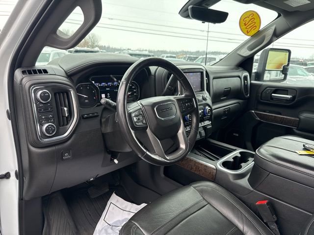 Used 2023 GMC Sierra 3500 Denali w/ Denali Ultimate Package image 18