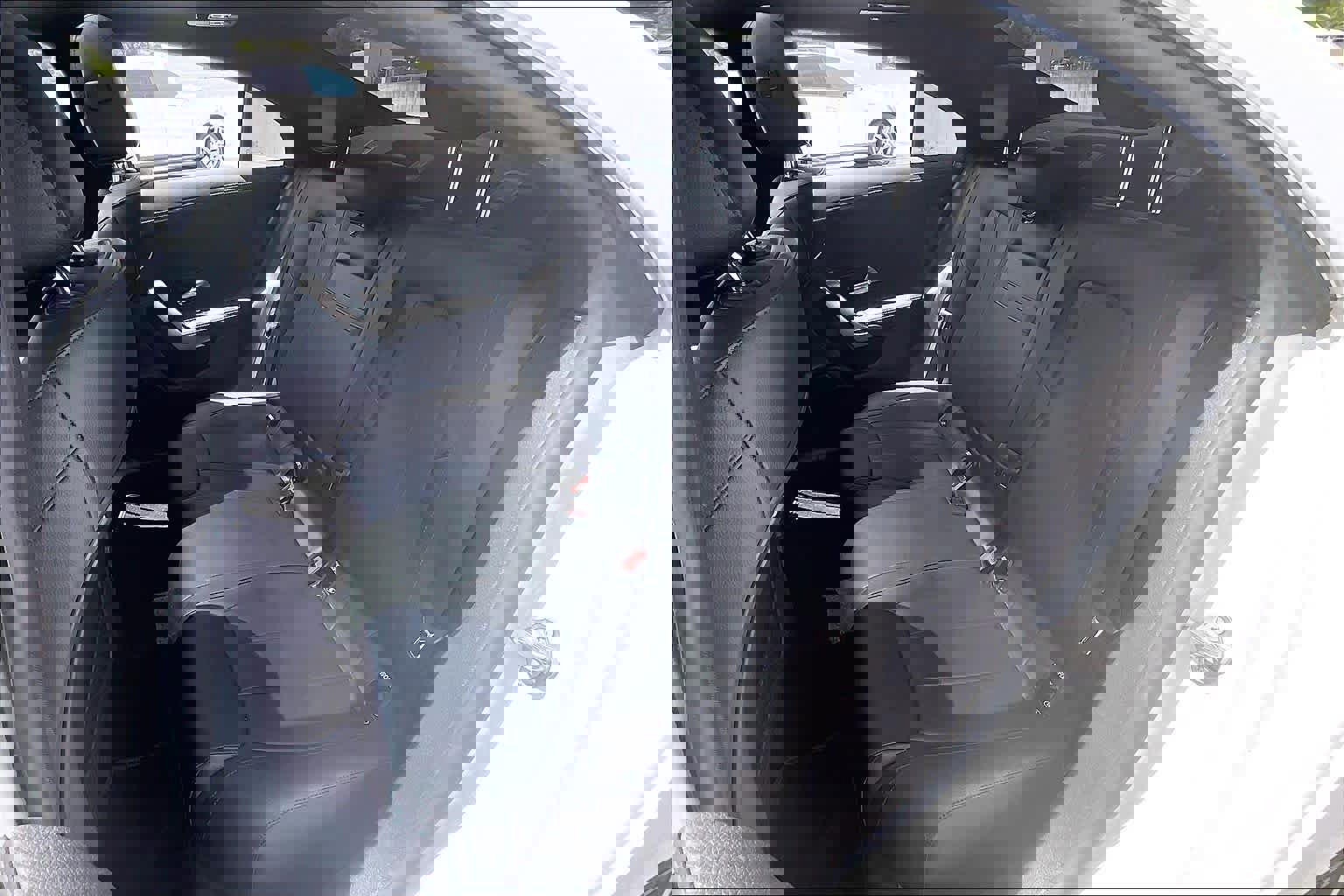 Used 2022 Mercedes-Benz CLA 250 image 18