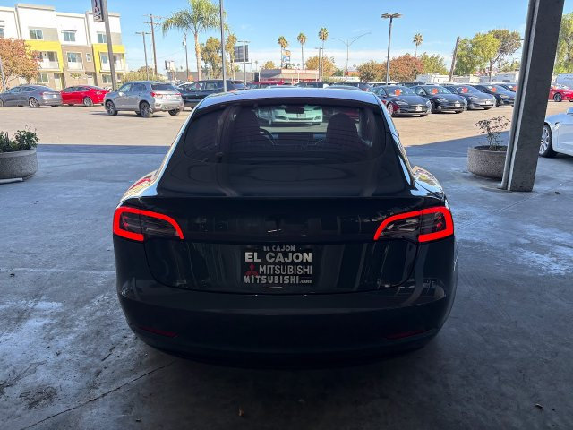 Used 2018 Tesla Model 3 Long Range RWD image 4