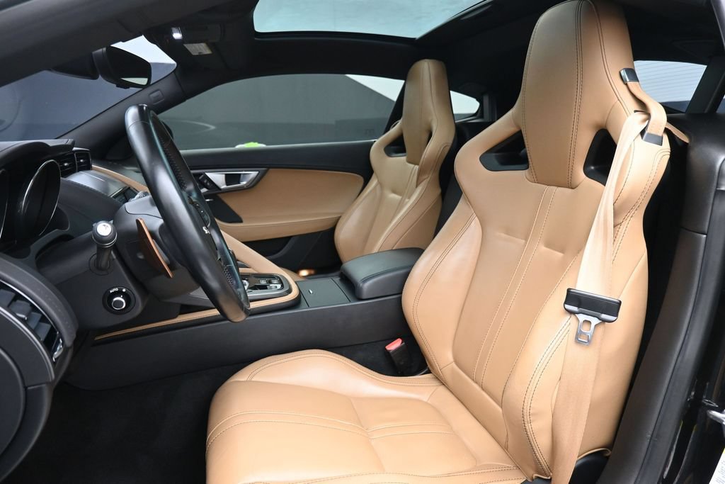 Used 2016 Jaguar F-TYPE S RWD image 10
