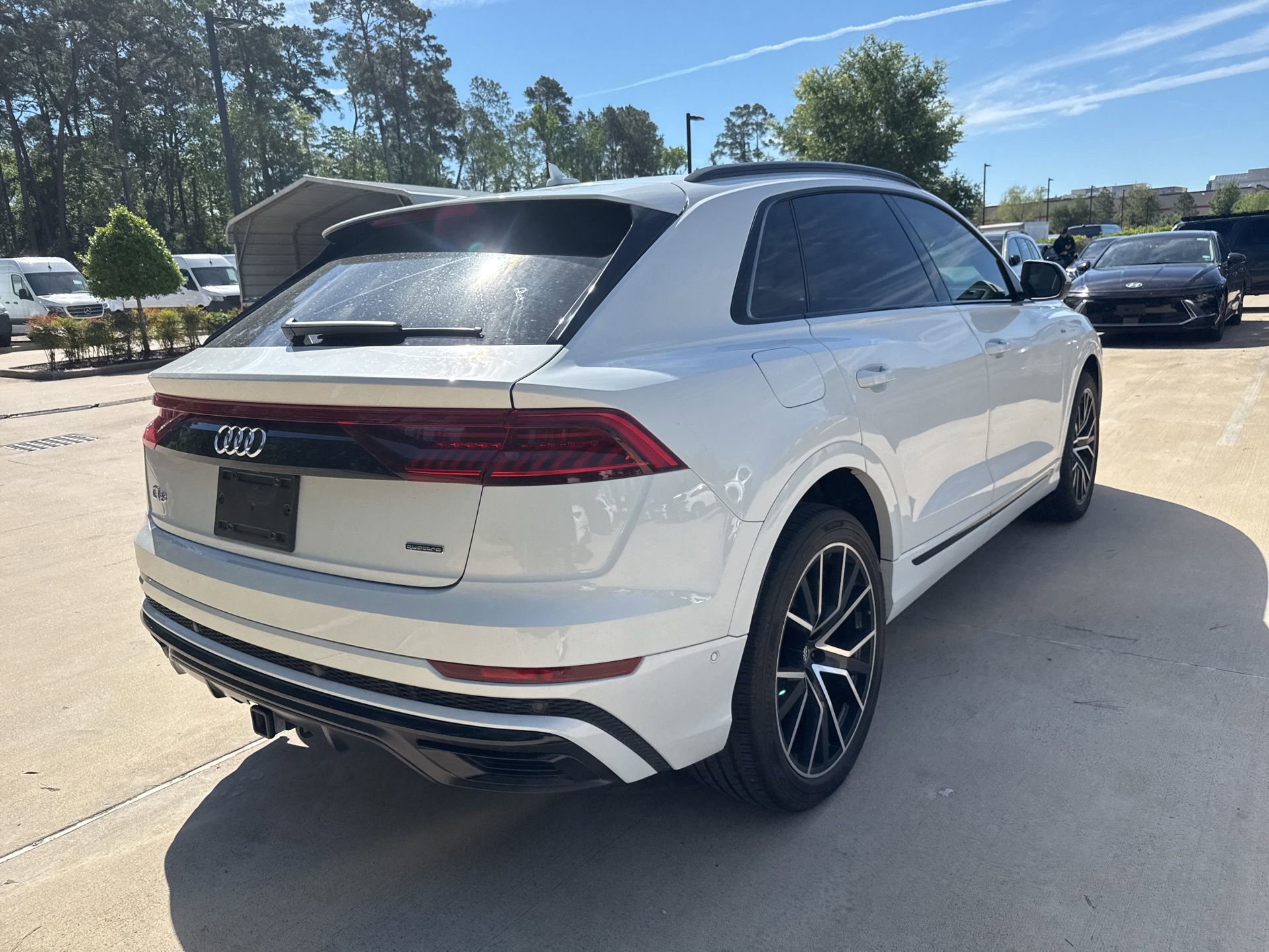 Used 2019 Audi Q8 Prestige image 4