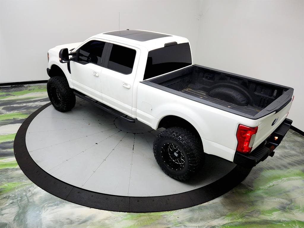 Used 2017 Ford F250 Lariat w/ Lariat Ultimate Package AWD/4WD image 34