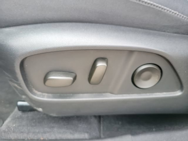Used 2025 Chevrolet Equinox LT w/ Convenience Package II FWD image 20
