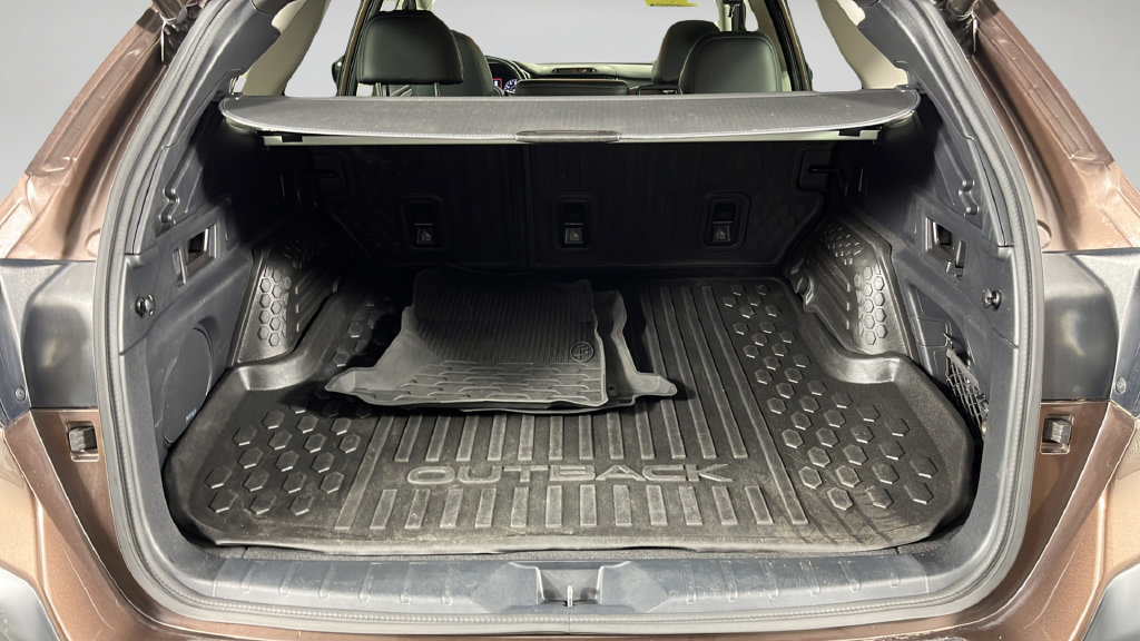 Used 2022 Subaru Outback Limited AWD/4WD image 40