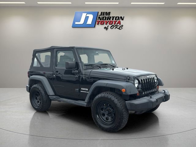 Used 2013 Jeep Wrangler Sport w/ Connectivity Group AWD/4WD image 3