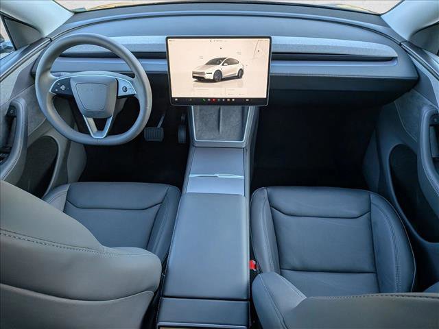 Used 2026 Tesla Model Y Long Range AWD/4WD image 17