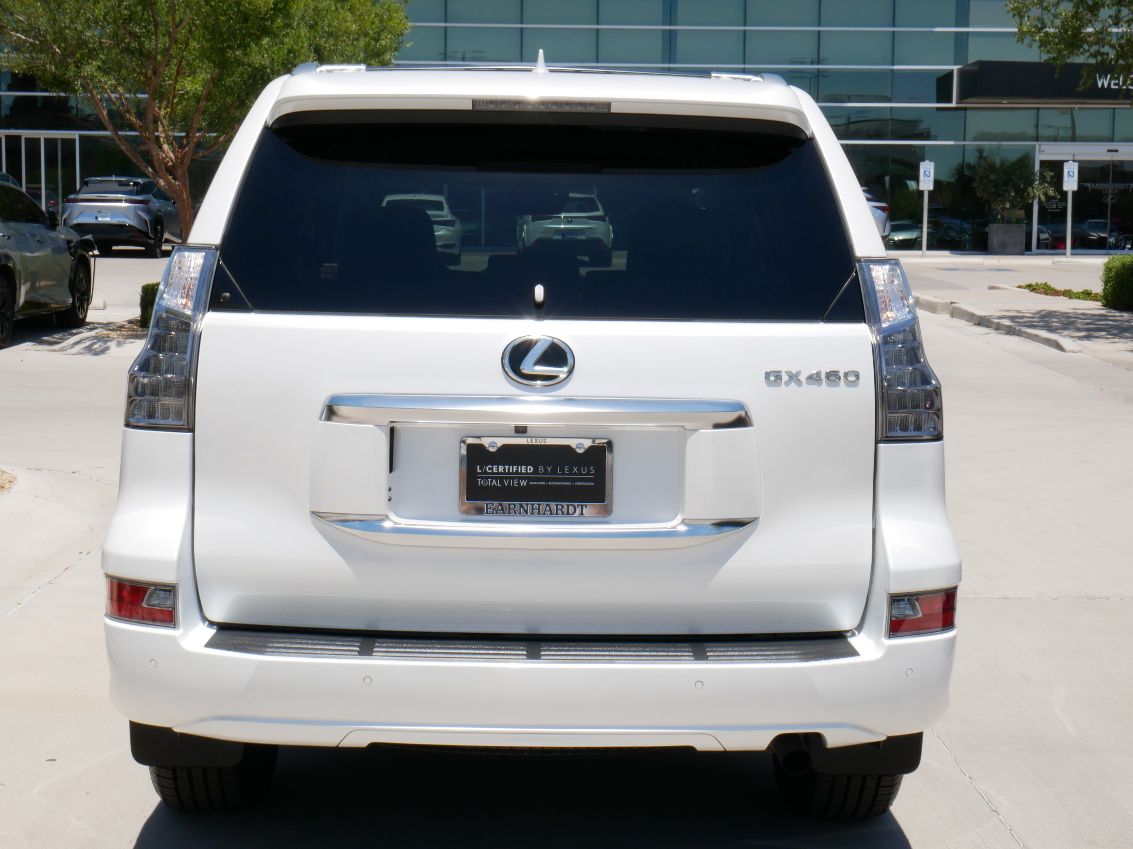 Used 2023 Lexus GX 460 Premium w/ Premium Plus Package AWD/4WD image 7