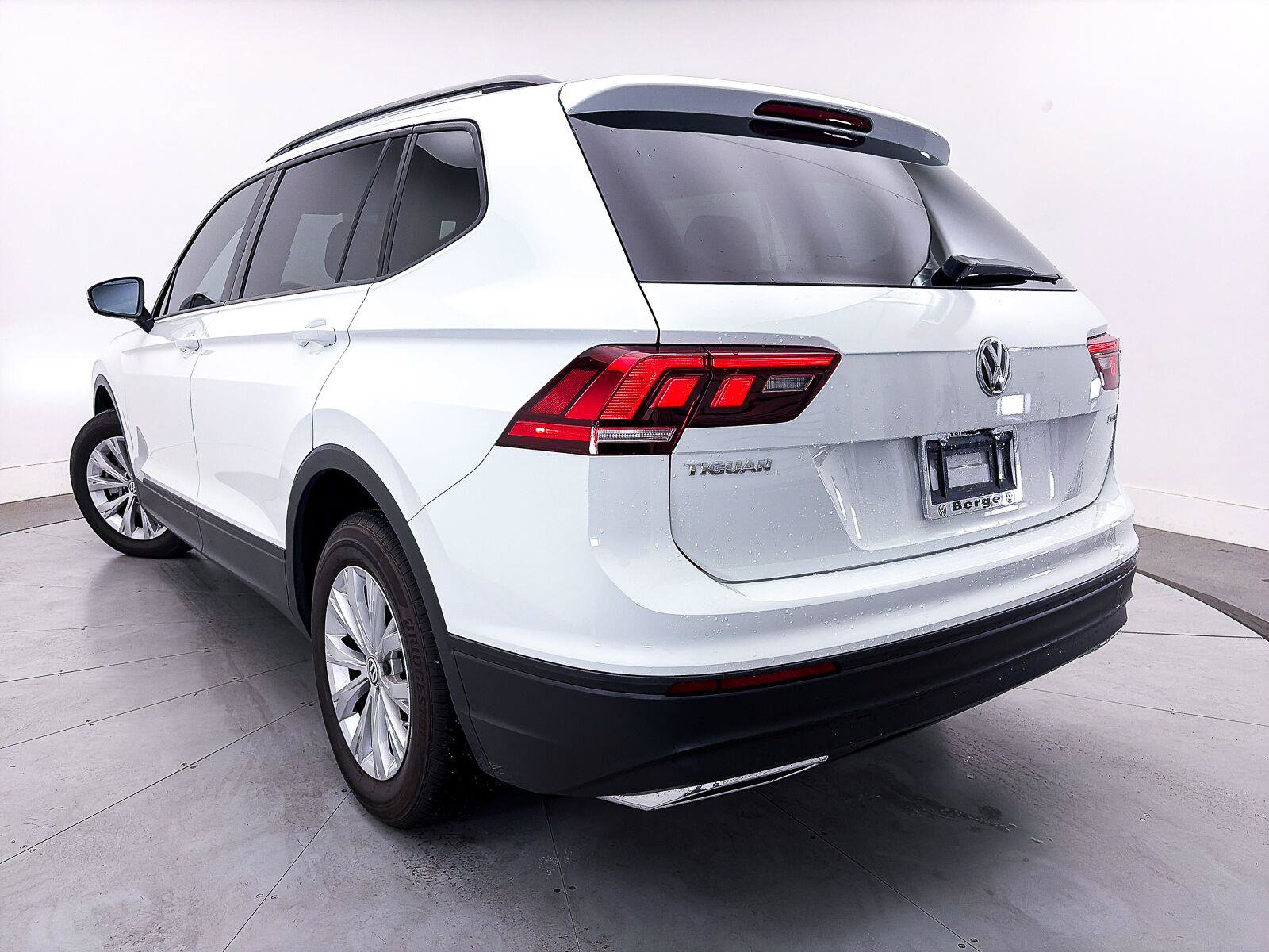 Used 2019 Volkswagen Tiguan S AWD/4WD image 2