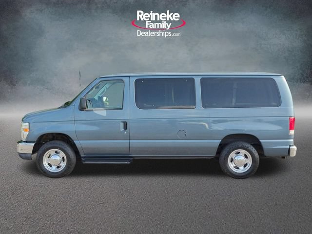 Used 2011 Ford E-150 and Econoline 150 Wagon w/ XLT Premium Pkg RWD image 9