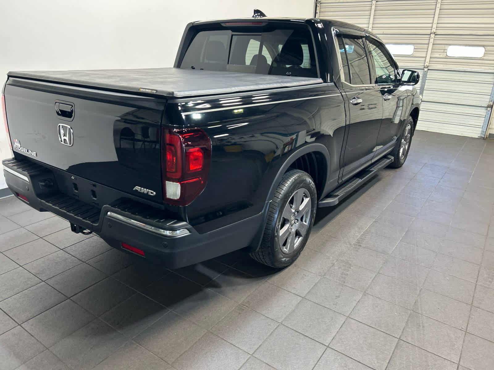 Used 2020 Honda Ridgeline RTL-E image 3