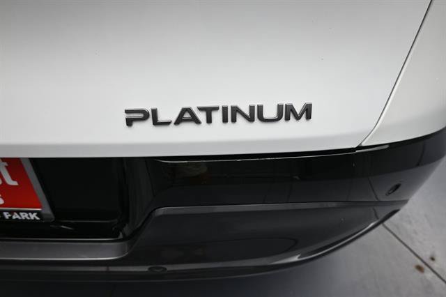 Used 2025 Nissan Murano Platinum w/ Cargo Package AWD/4WD image 6