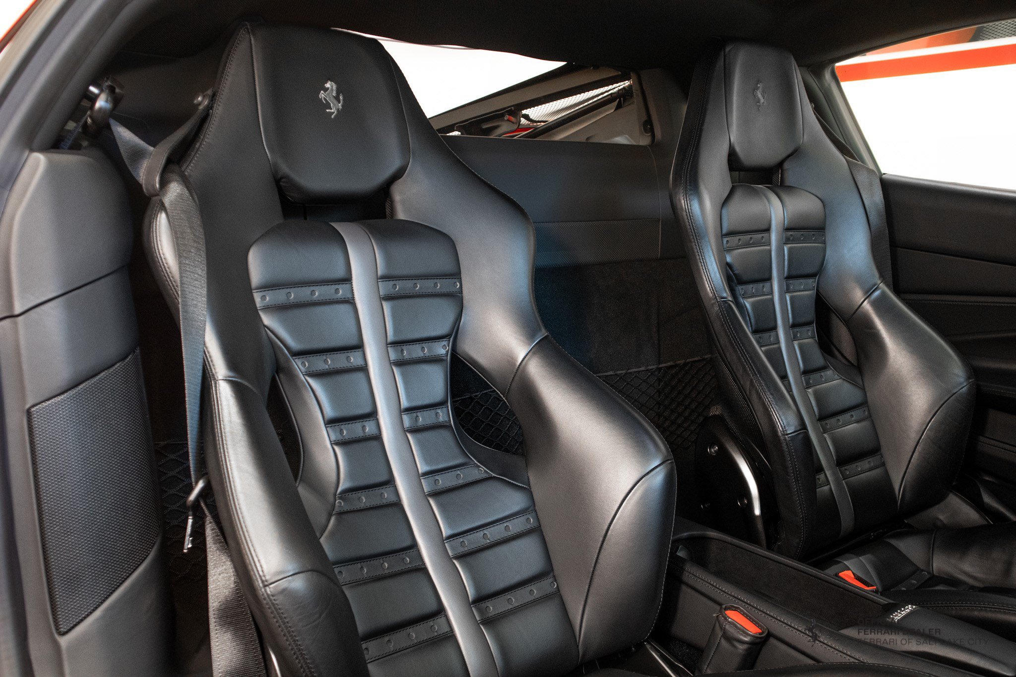 Used 2020 Ferrari F8 Tributo RWD image 17