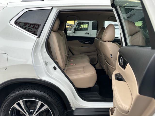 Used 2018 Nissan Rogue SL AWD/4WD image 17