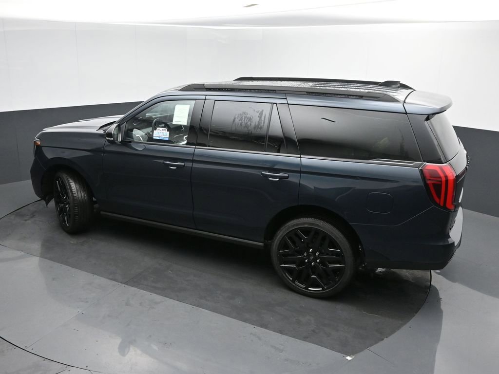 New 2026 Ford Expedition Platinum w/ Stealth Performance Package image 42