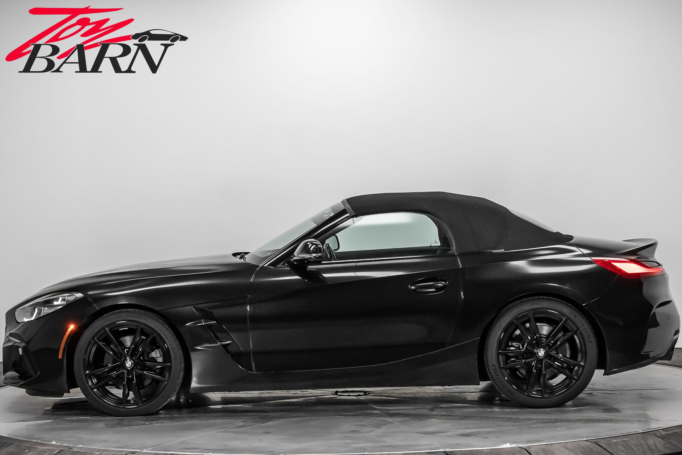 Used 2020 BMW Z4 sDrive30i w/ Premium Package image 10