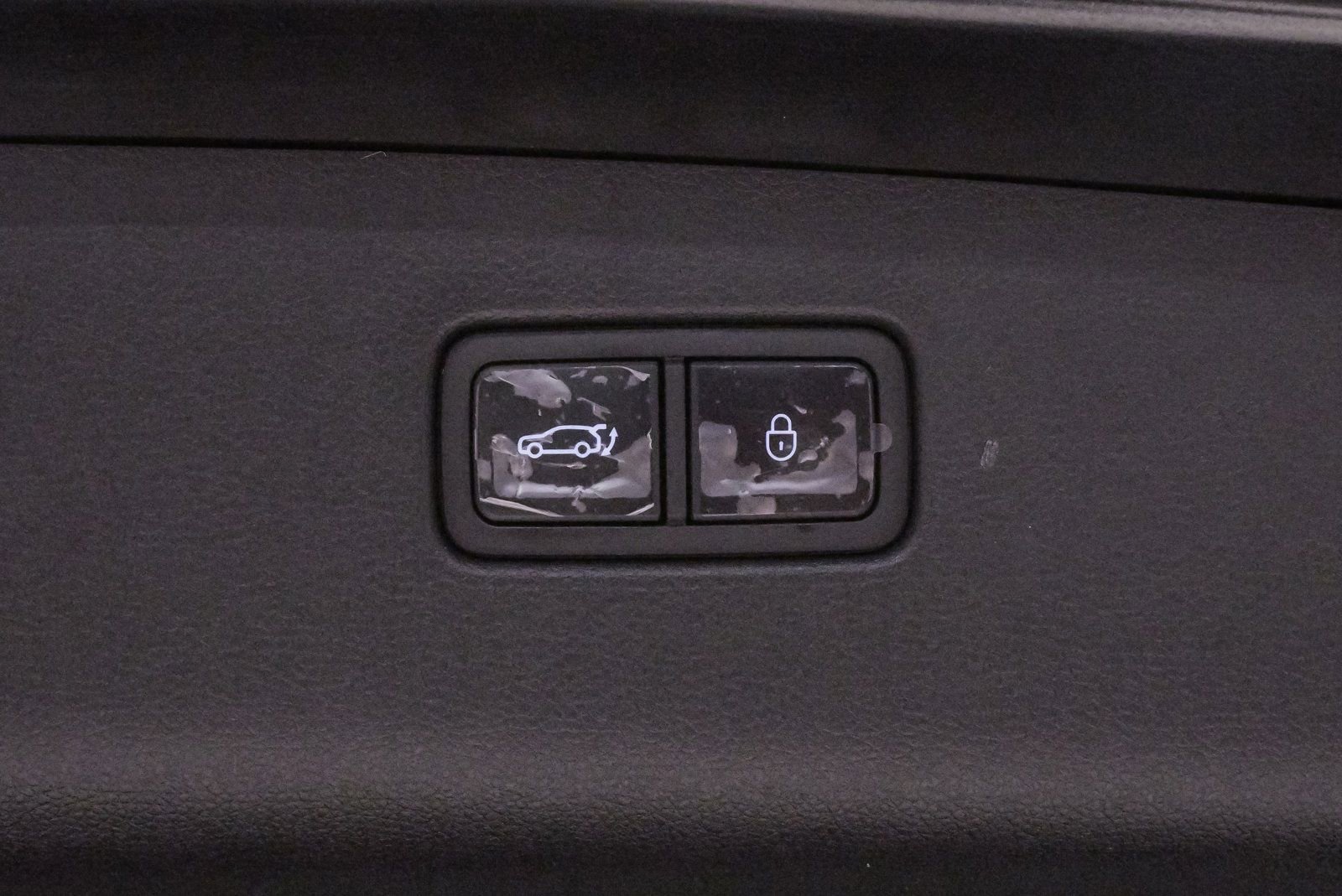 Certified 2025 Genesis GV70 3.5T Sport w/ Sport Advanced Package image 26