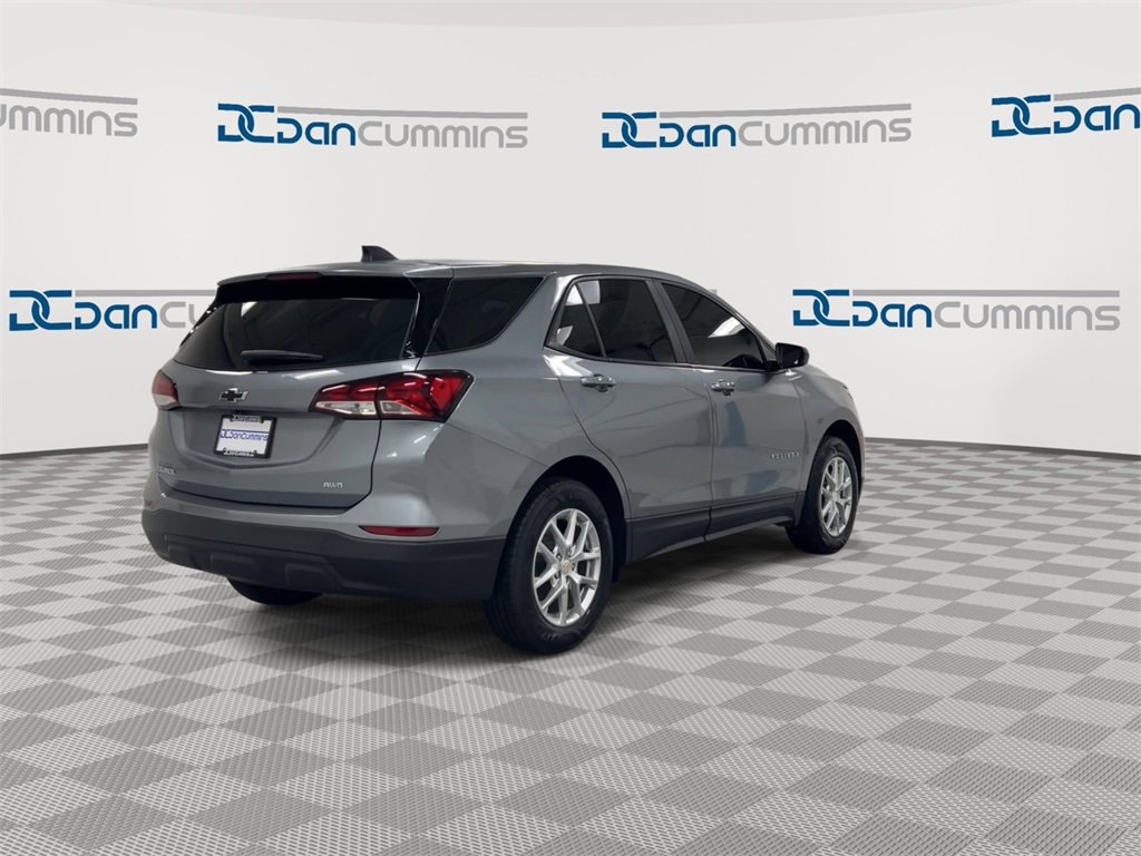 Used 2023 Chevrolet Equinox LS image 8